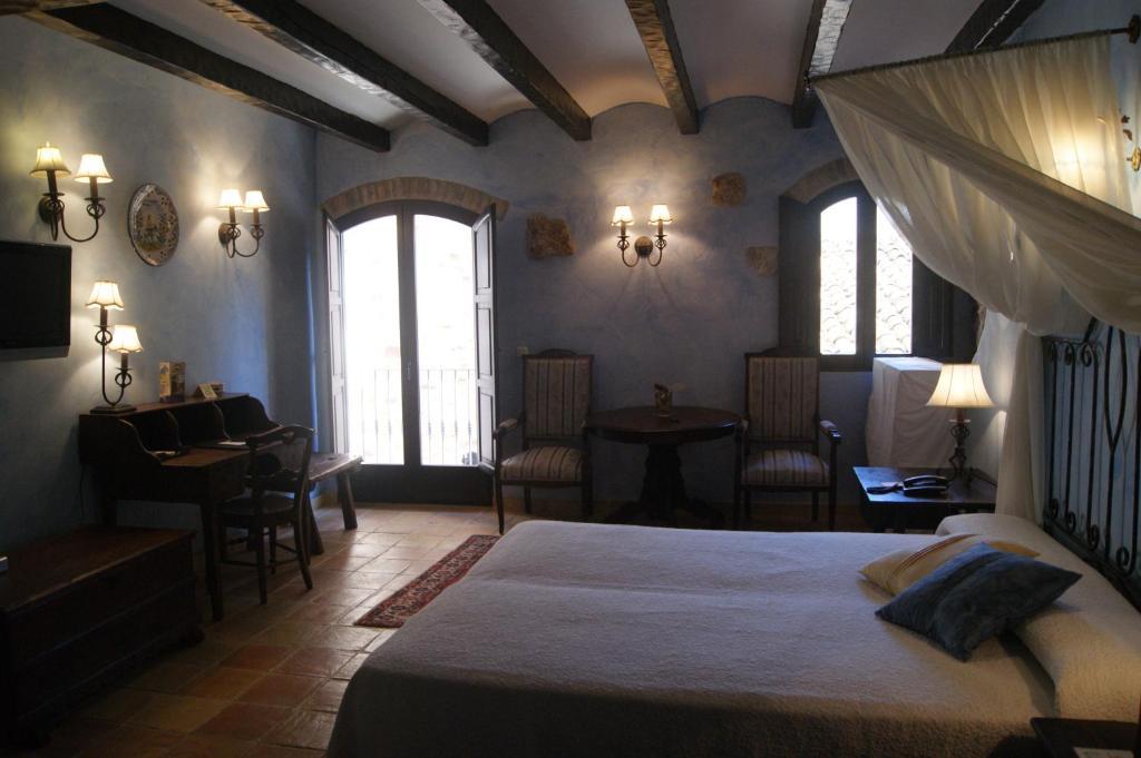 Hostal La Panavera El Perello  Ruang foto